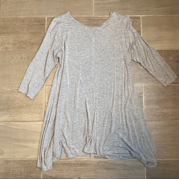 Active Collections Gray 3/4 Sleeve Scoop Neck Long Tunic Women’s Size Small - Picture 5 of 6
